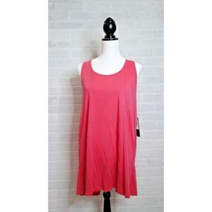 TORRID Women's Size 2  A‎ Tank-pink Split back tank NWT